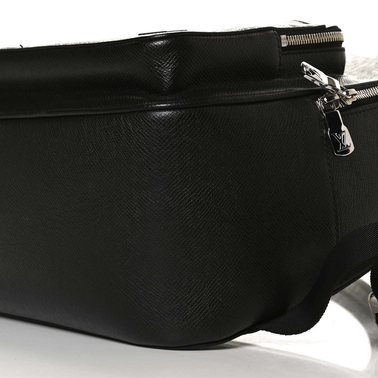 Louis Vuitton Taiga Alex Backpack Black 5 of 11