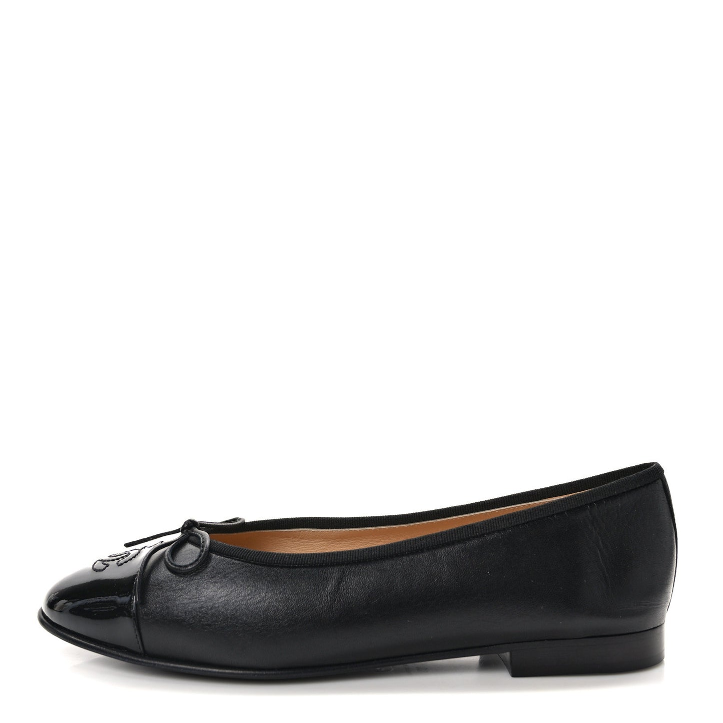 Lambskin Patent CC Cap Toe Ballerina Flats 38 Black