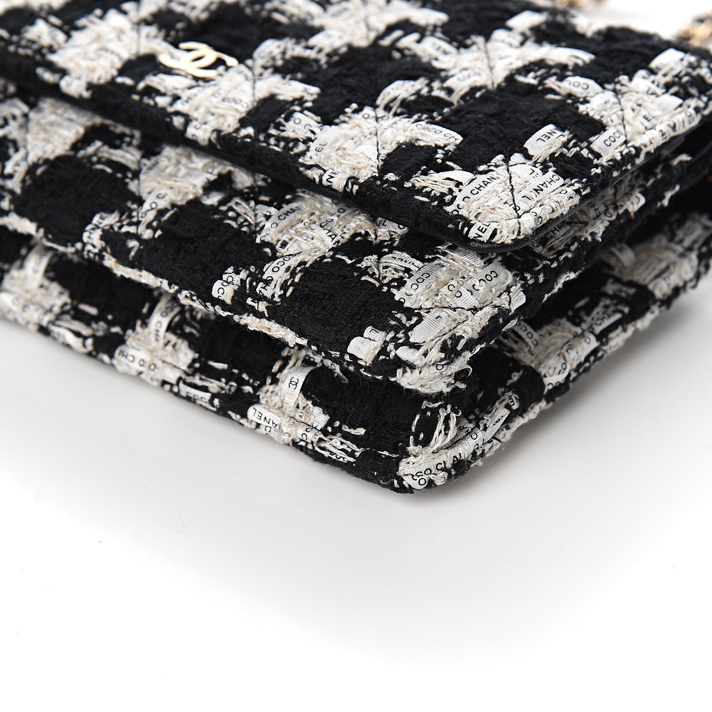 Tweed Quilted Wallet On Chain WOC Black Ecru White