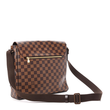 Louis Vuitton Damier Ebene District MM 3 of 9