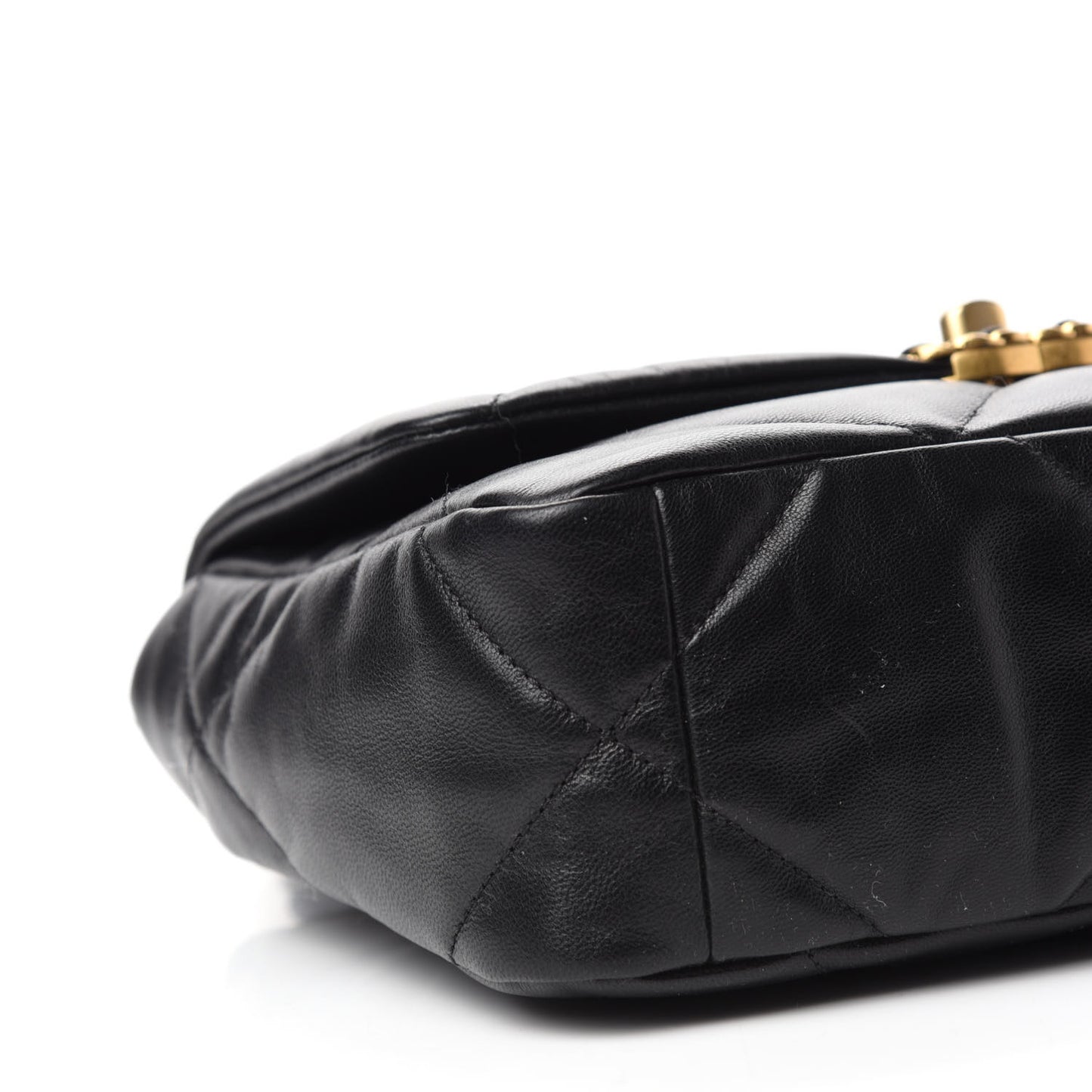 Shiny Goatskin Quilted Medium Chanel 19 Flap Black