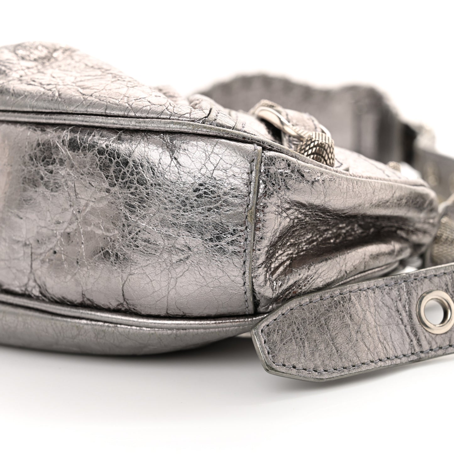 Metallic Agneau Arena Le Cagole Shoulder Bag XS Silver