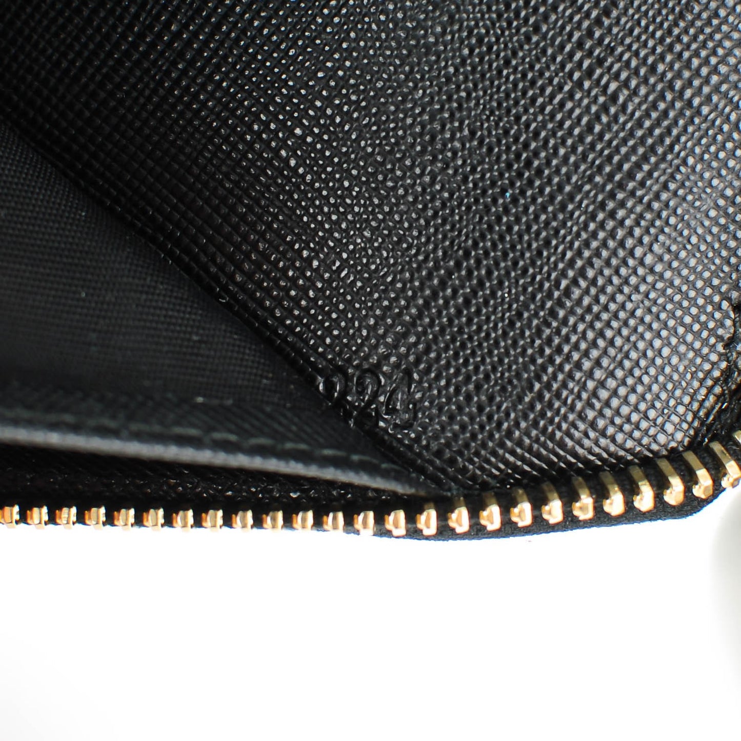 Saffiano Triangle Large Zip Around Travel Wallet Nero Black