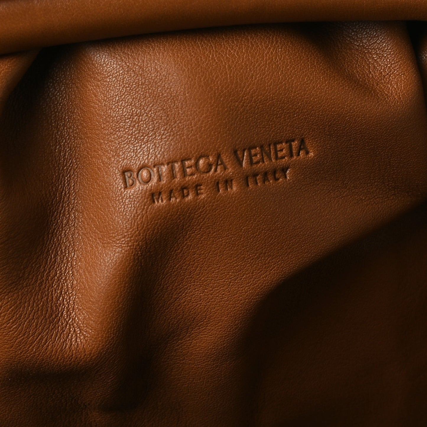 Butter Calfskin The Mini Pouch Cammello