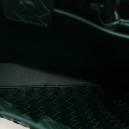 Bottega Veneta Nappa Intrecciato Medium Andiamo Shoulder Bag Emerald Green 5 of 9