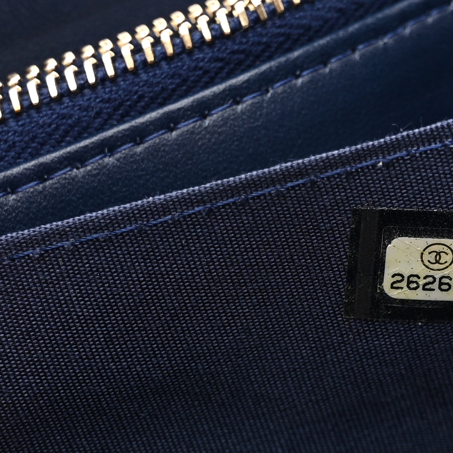 Chanel Caviar Quilted Small Zipped Boy Pouch Navy 10 of 10