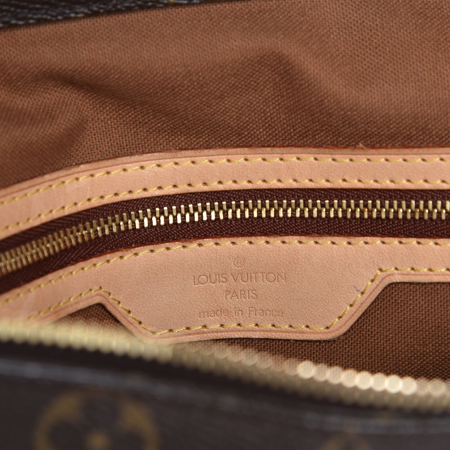 Louis Vuitton Monogram Cabas Mezzo 6 of 10
