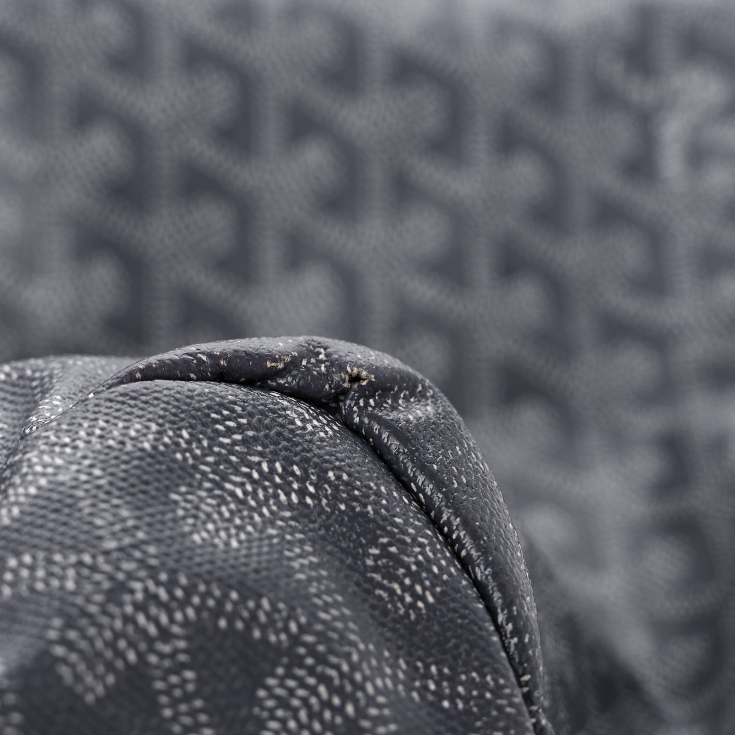 Goyardine Saint Louis GM Grey