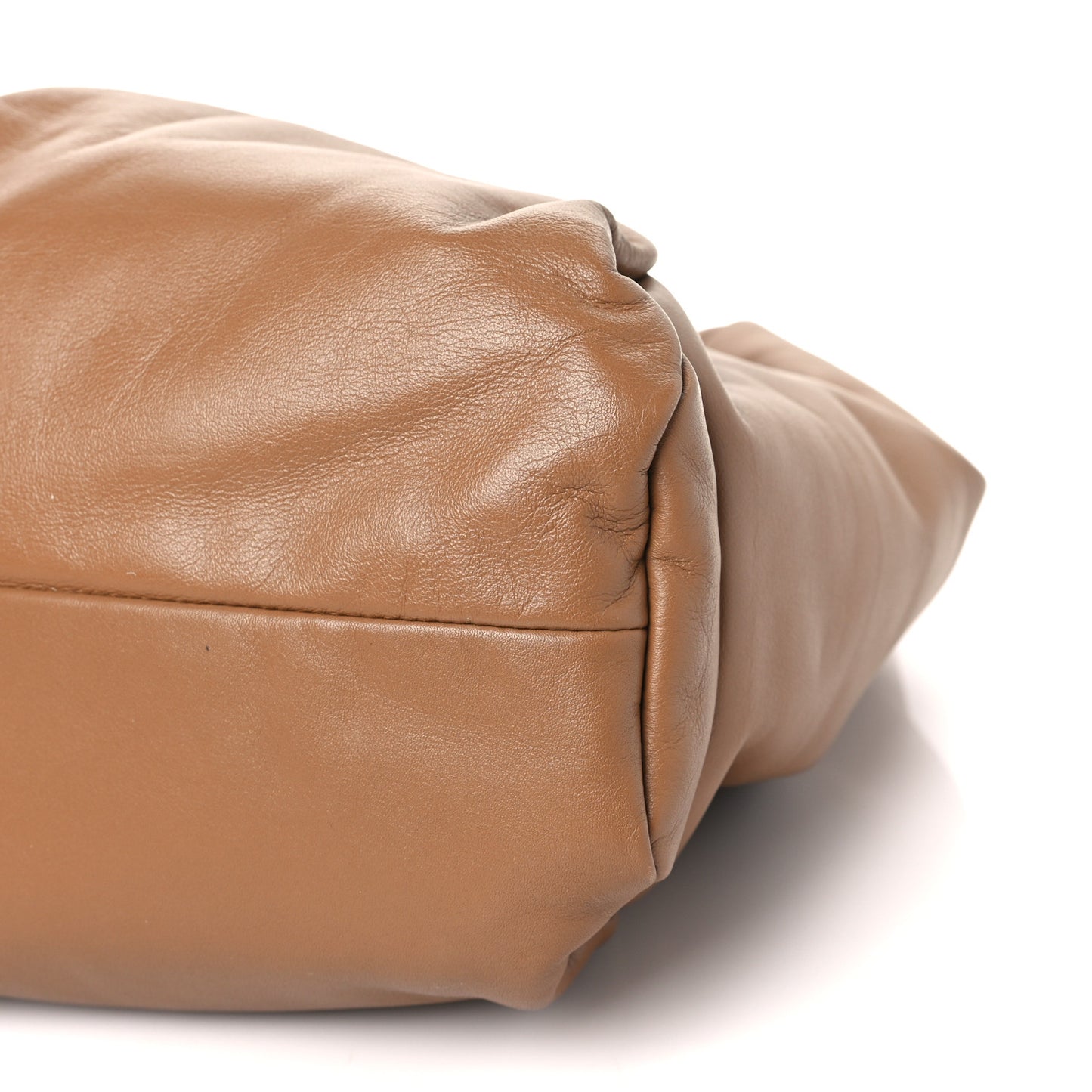 Smooth Butter Calfskin Small The Shoulder Pouch Cammello