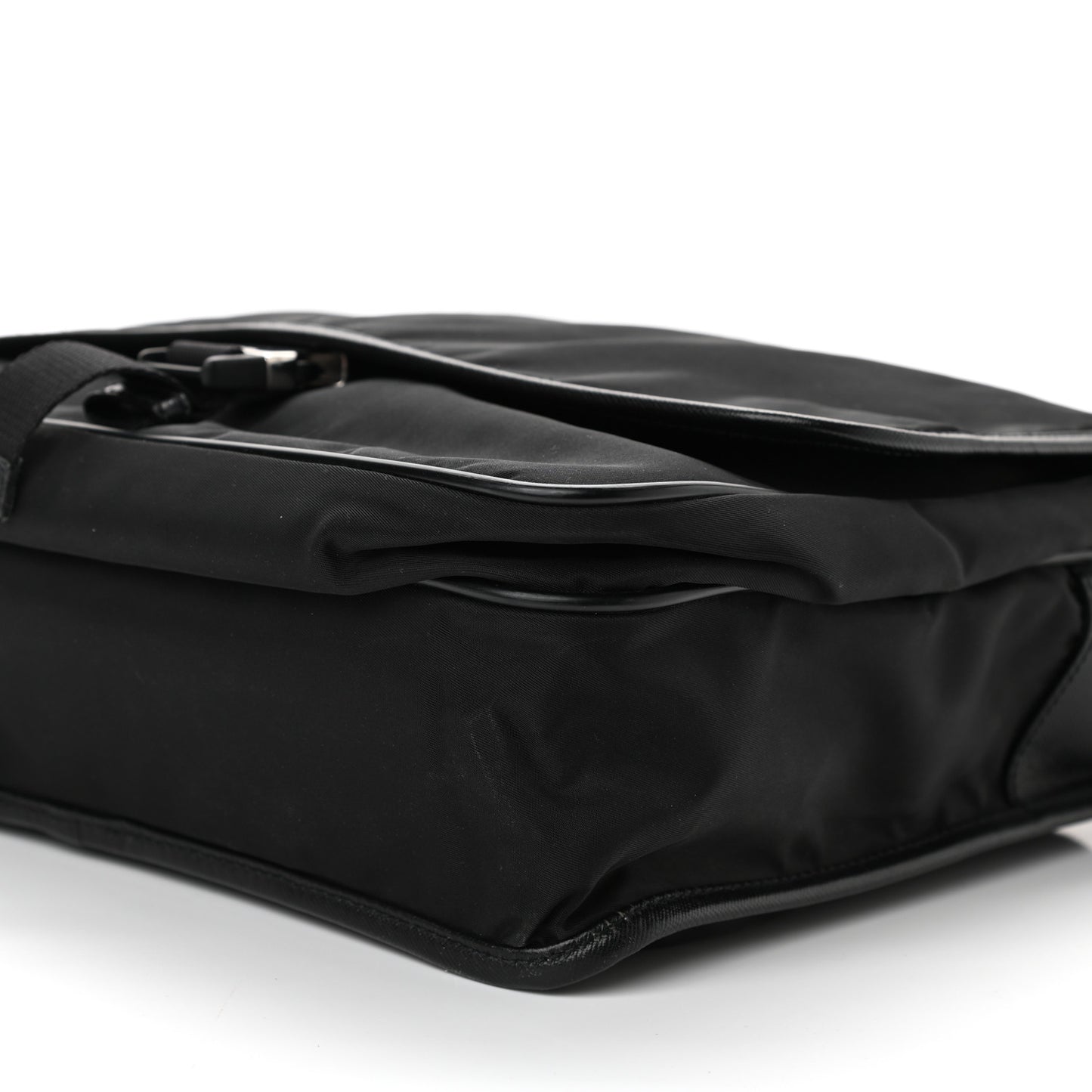 Tessuto Nylon Saffiano Logo Messenger Bag Black