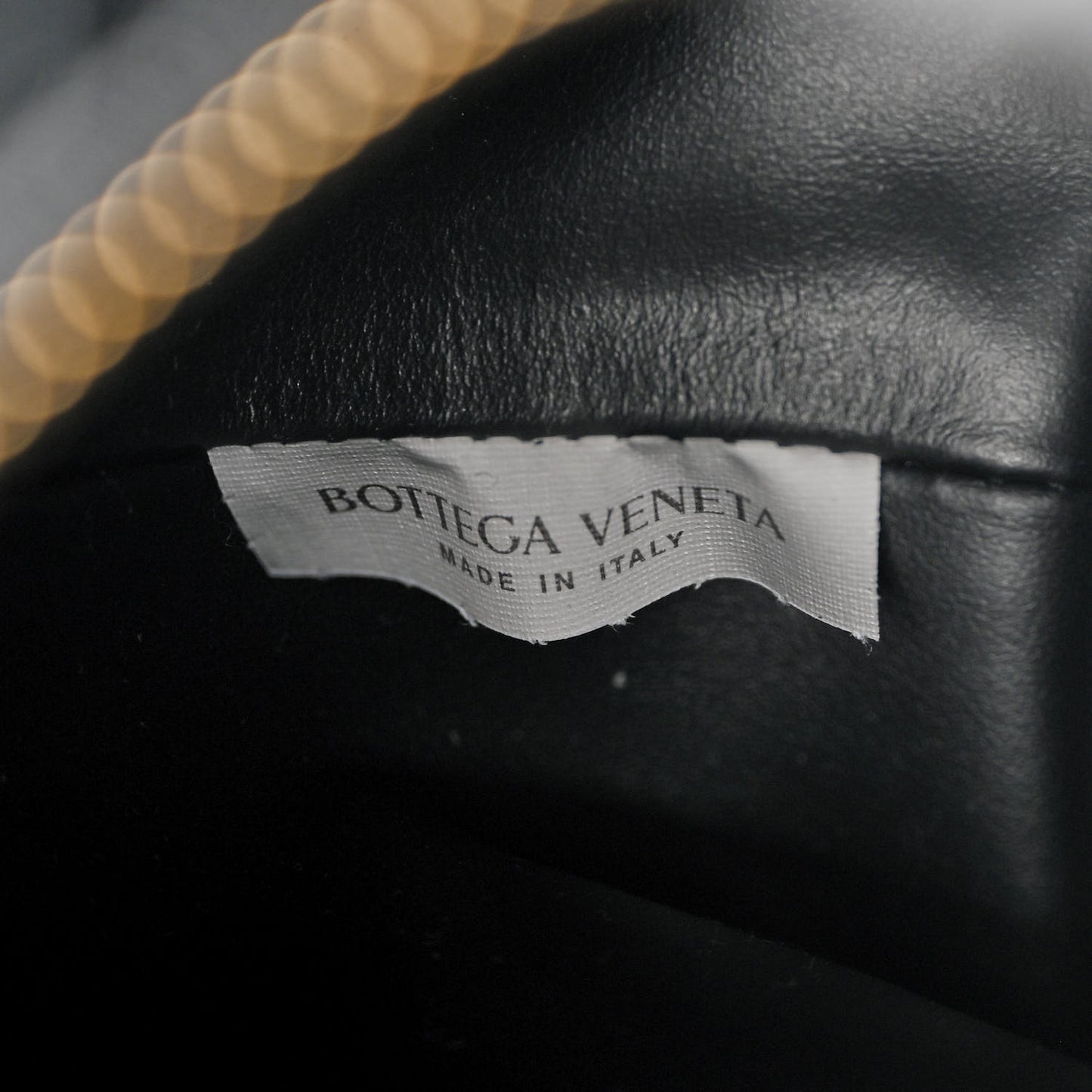 Calfskin Nappa Intrecciato Mini Wallace Black