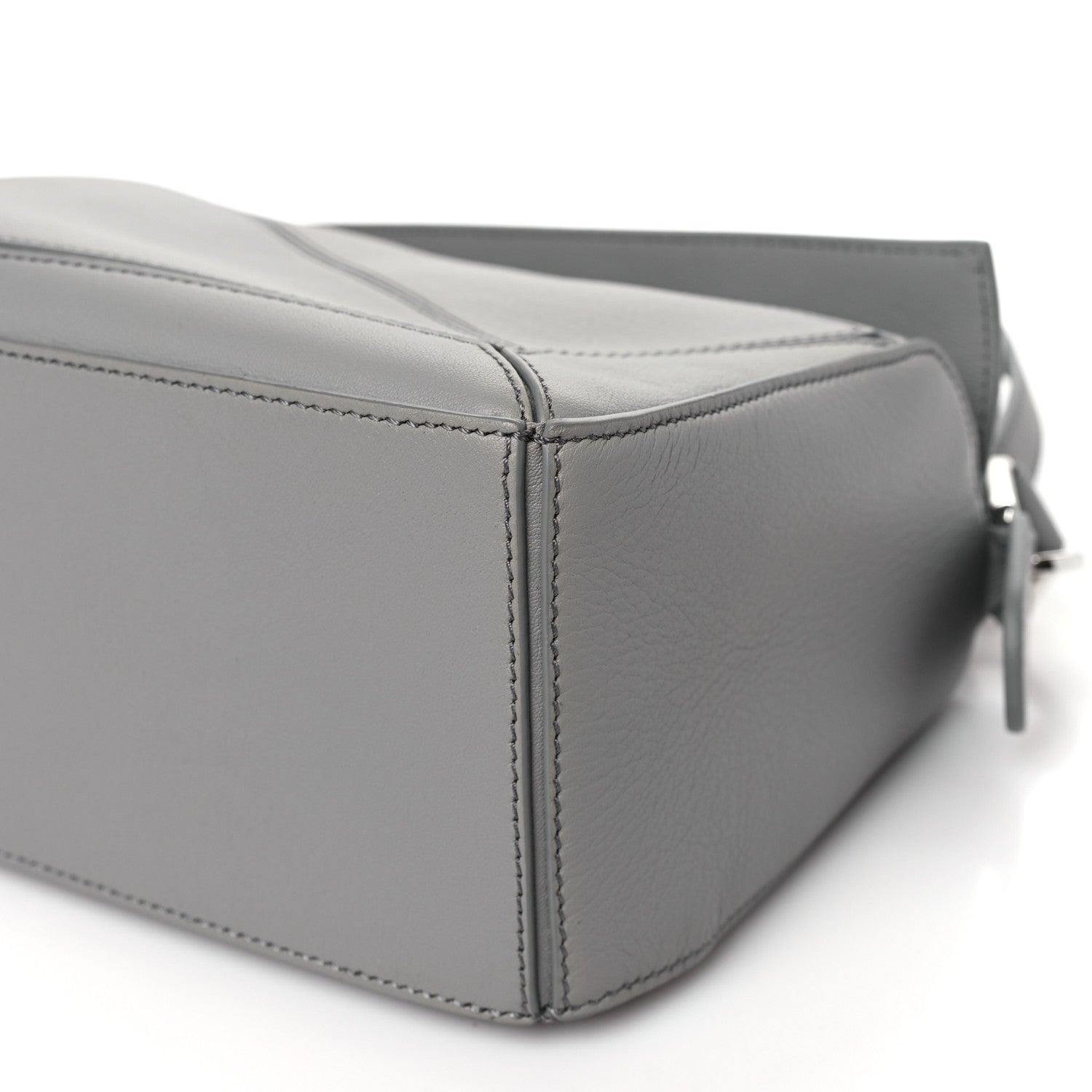 Loewe Calfskin Small Puzzle Bag Pearl Grey 9 of 10