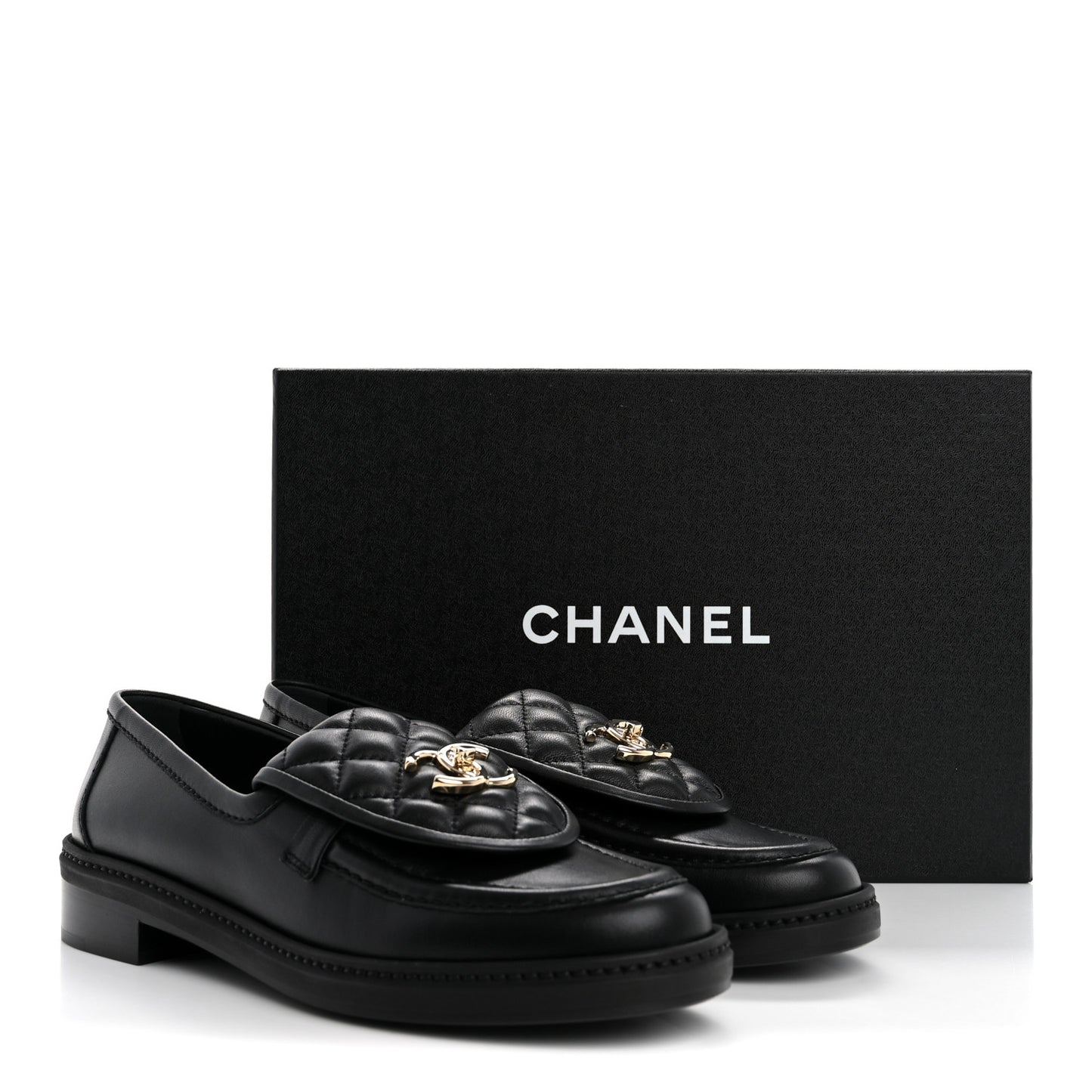 Lambskin Quilted CC Turnlock Loafers 38 Black