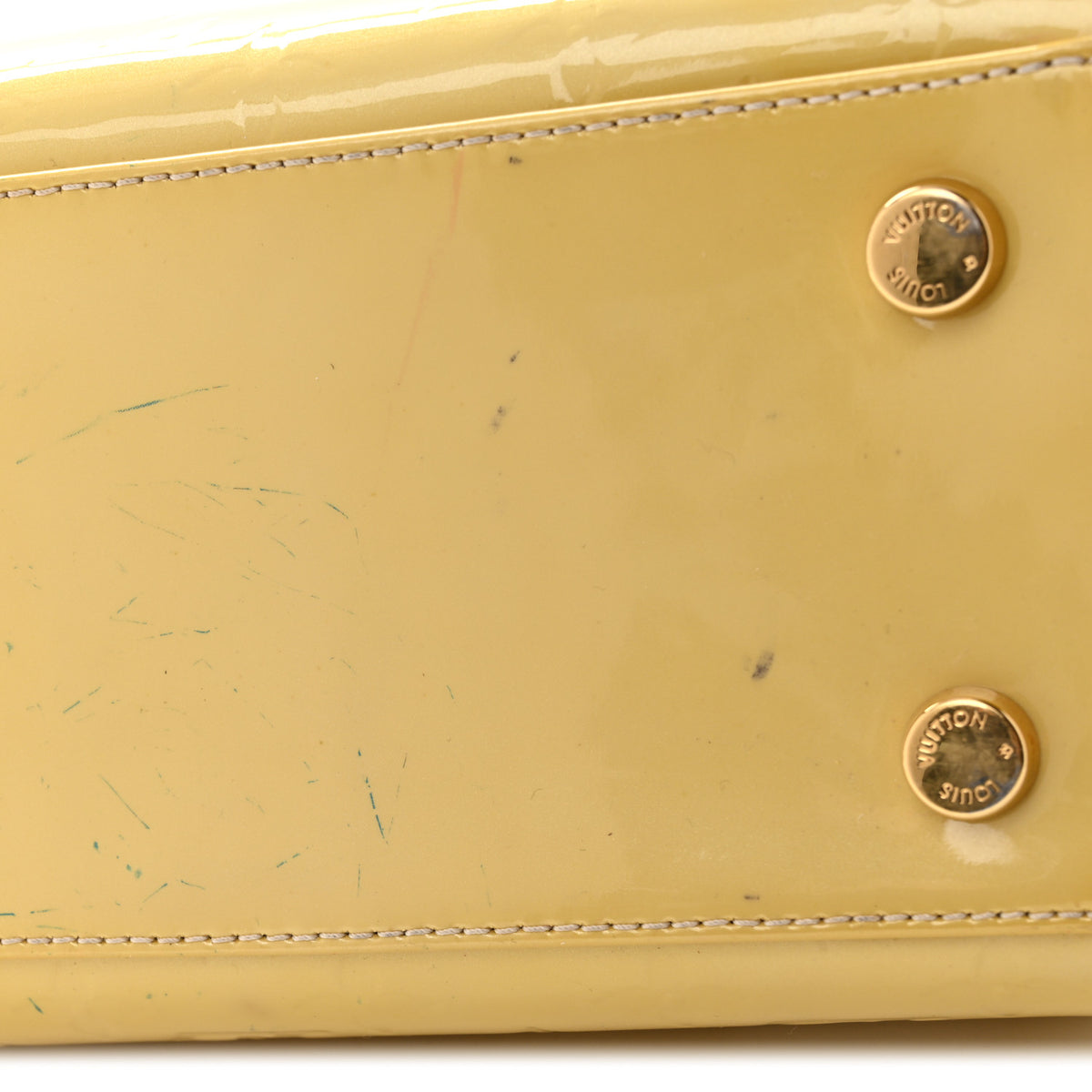 Louis Vuitton Vernis Brea MM Blanc Corail 9 of 11