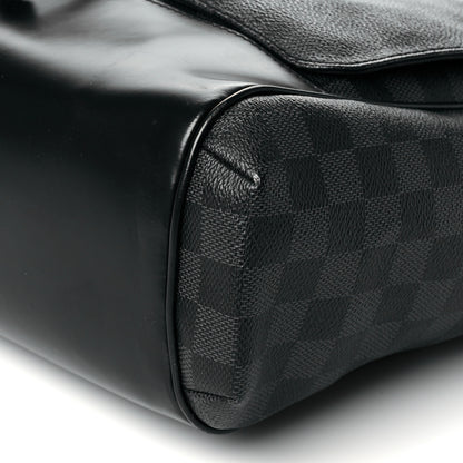 Louis Vuitton Damier Graphite Skyline Messenger MM 9 of 9