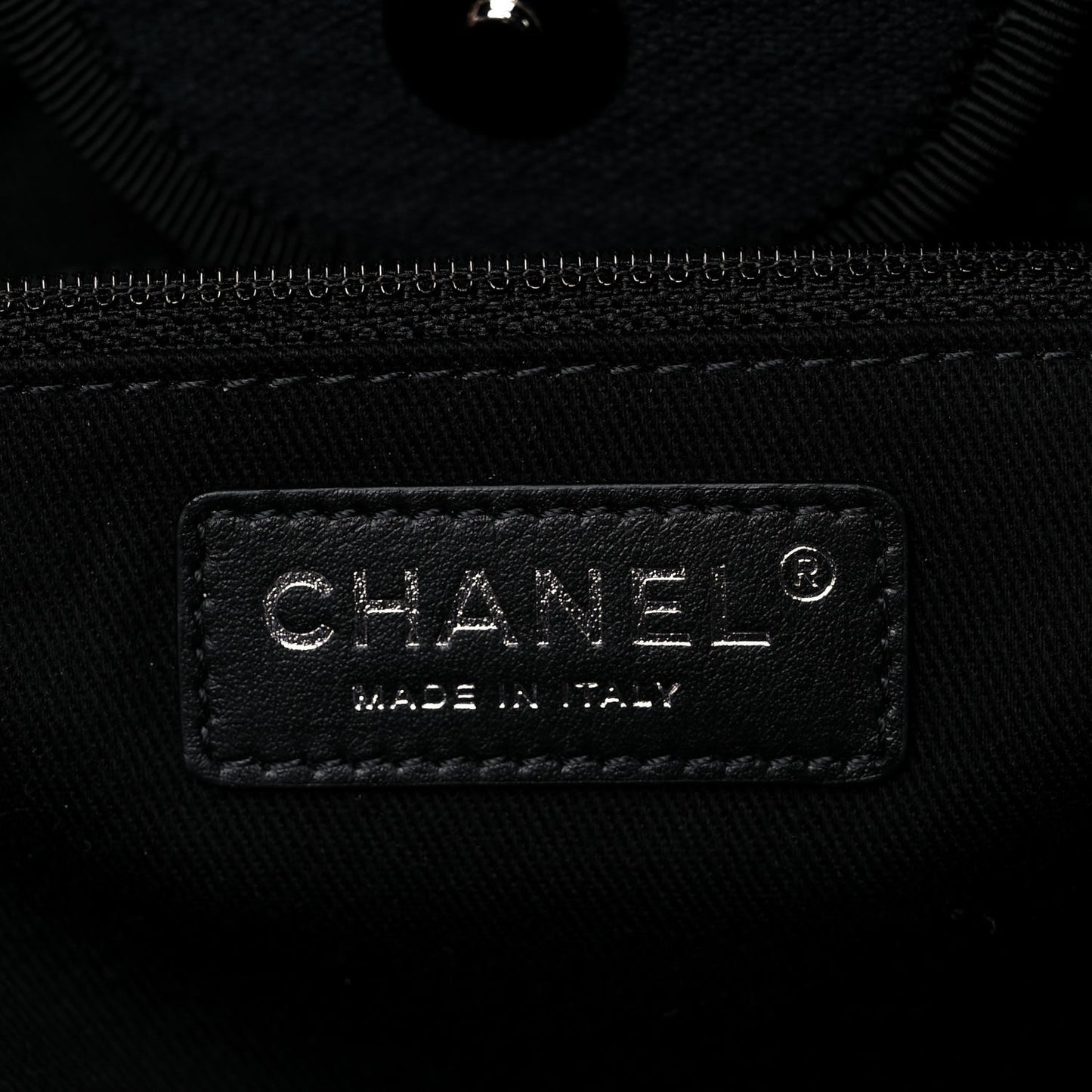 Mixed Fibers Medium Deauville Tote Black