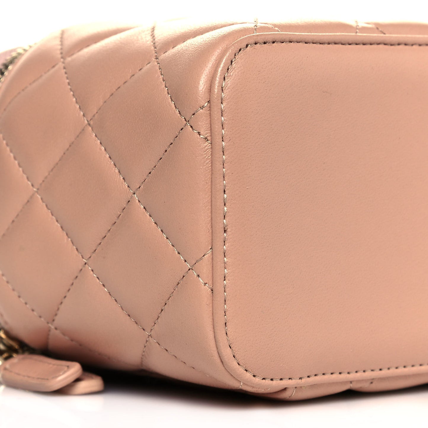 Lambskin Quilted Small Top Handle Vanity Case With Chain Beige