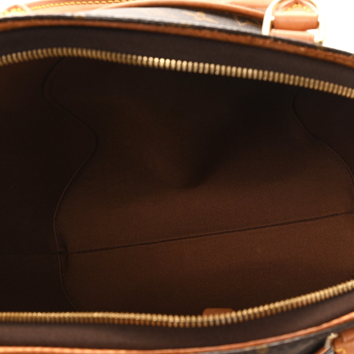 Monogram Ellipse MM