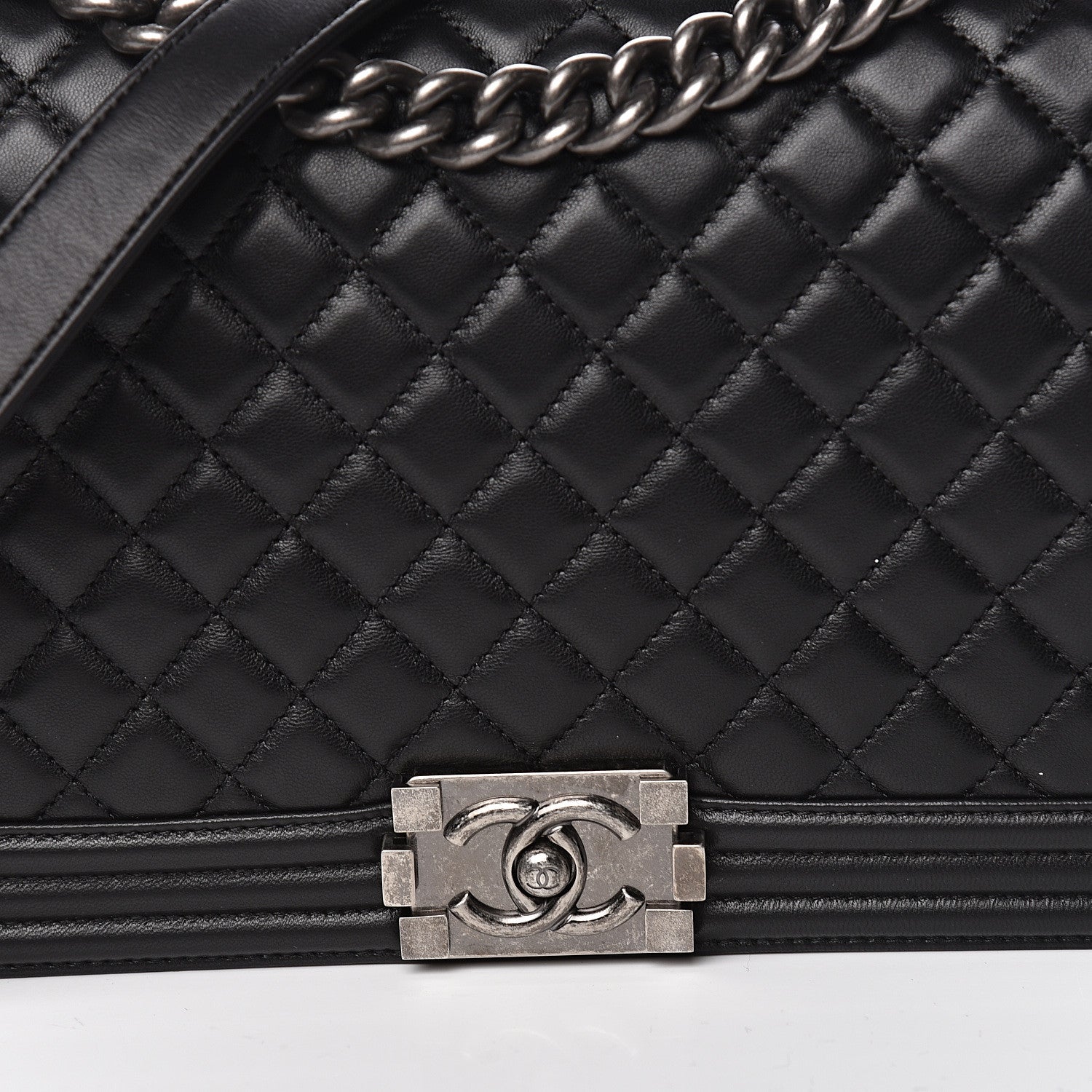 Chanel Lambskin Quilted New Medium Boy Flap Black 10 of 11