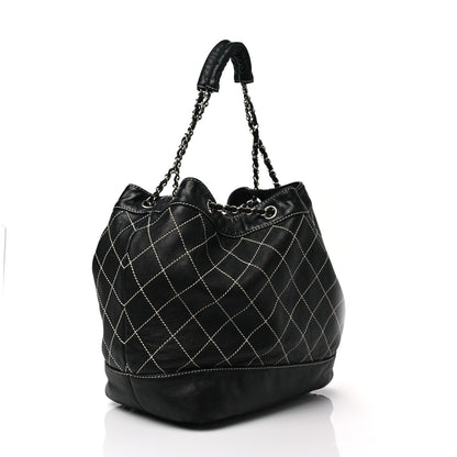 Chanel Lambskin Contrast Stitch Large Drawstring Tote Black 3 of 7