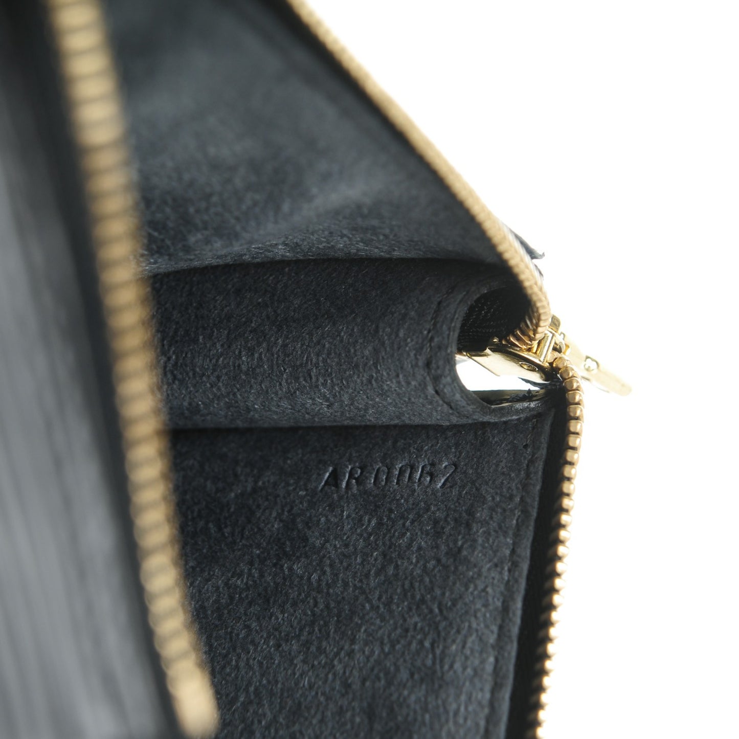Epi Pochette Accessories 24 Black
