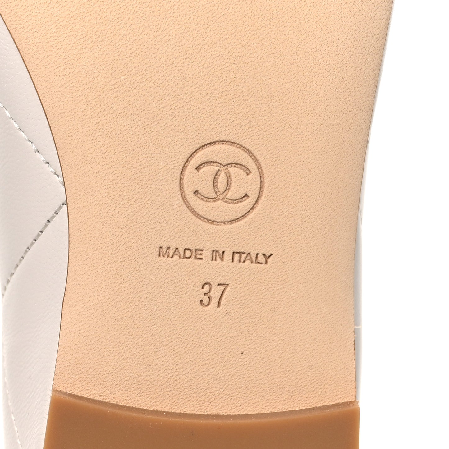 Lambskin Quilted CC Cambon Ballet Flats 37 White Black