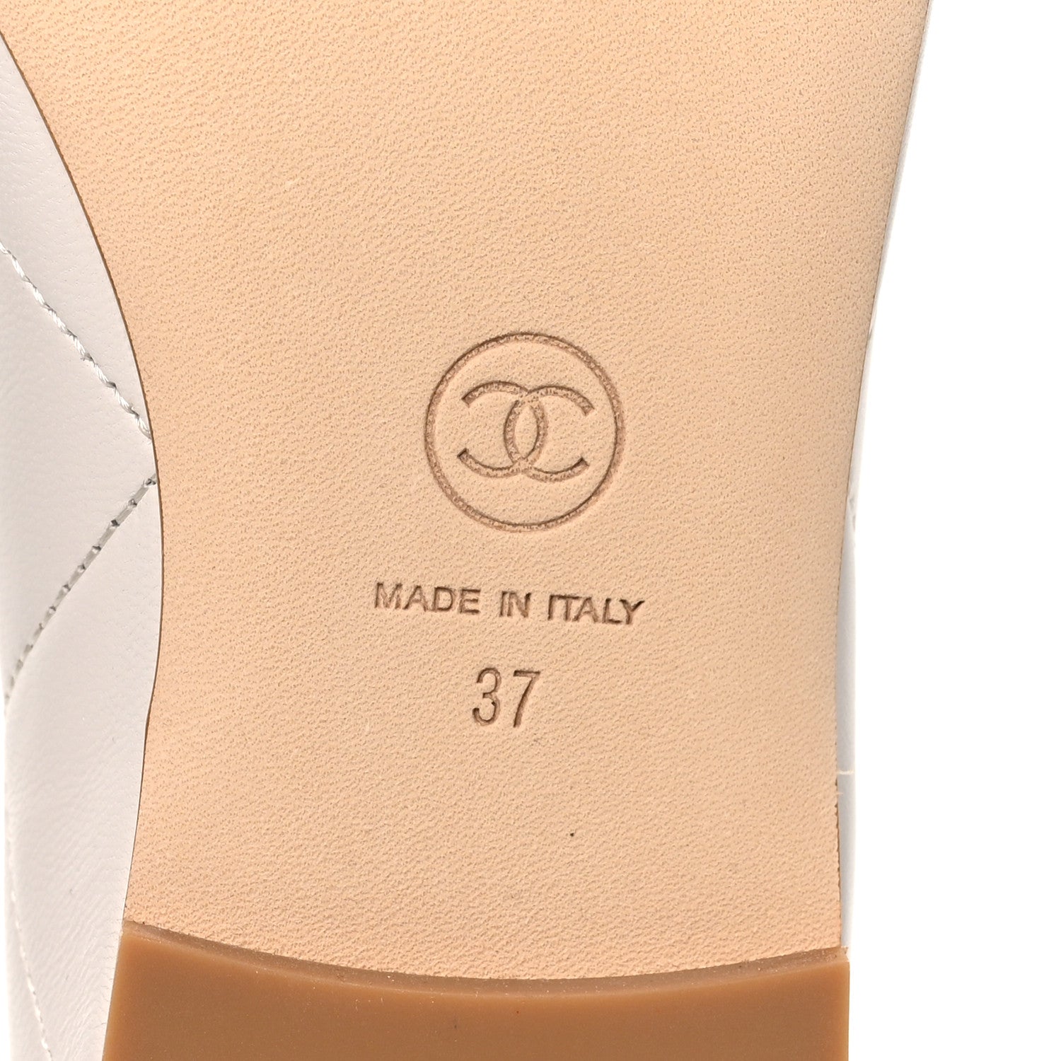 Chanel Lambskin Quilted CC Cambon Ballet Flats 37 White Black 9 of 10