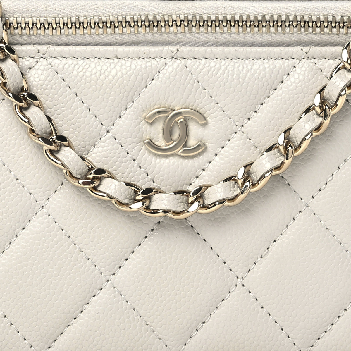 Caviar Quilted Small Tiny CC Vanity Case With Chain Light Grey