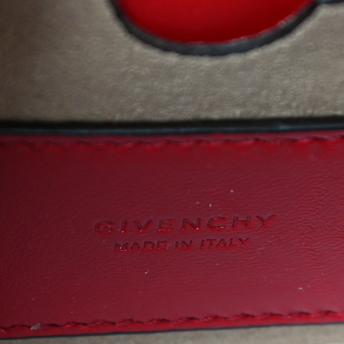 Goatskin Quilted GV3 Mini Pocket Convertible Bag Vermillon