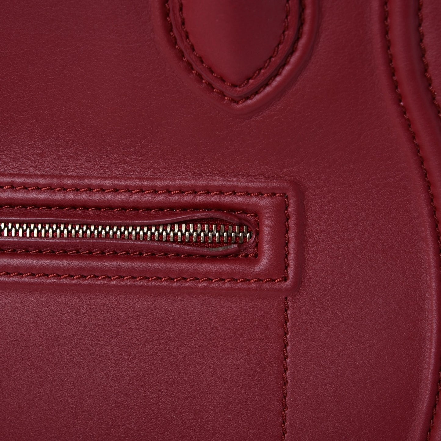 Supple Calfskin Medium Phantom Luggage Red