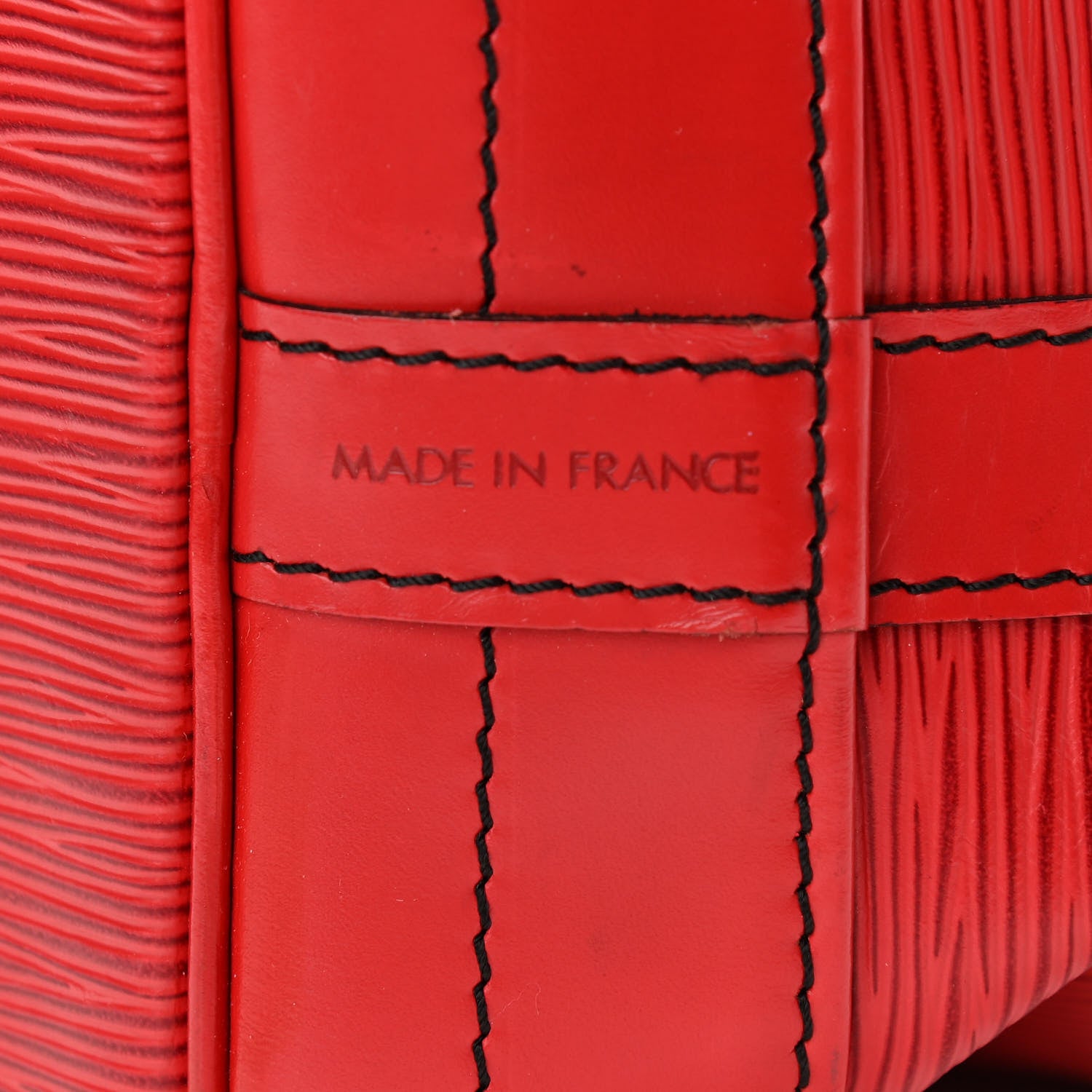 Louis Vuitton Epi Noe Castillan Red 7 of 15