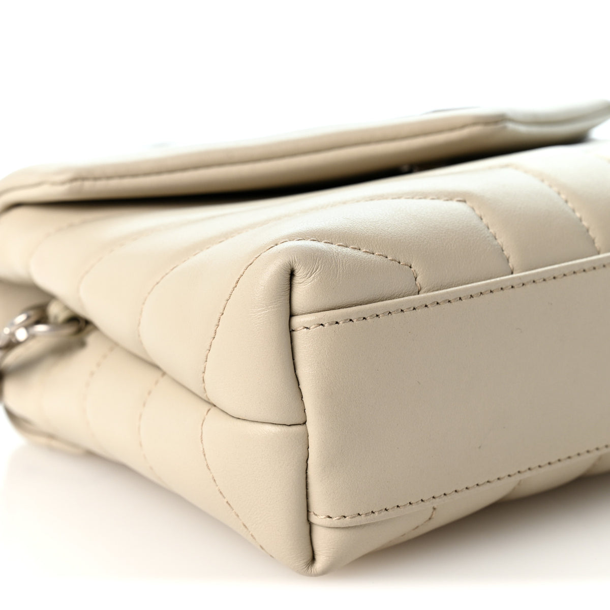 Saint Laurent Calfskin Y Quilted Monogram Toy Loulou Crossbody Bag Blanc Vintage 8 of 10