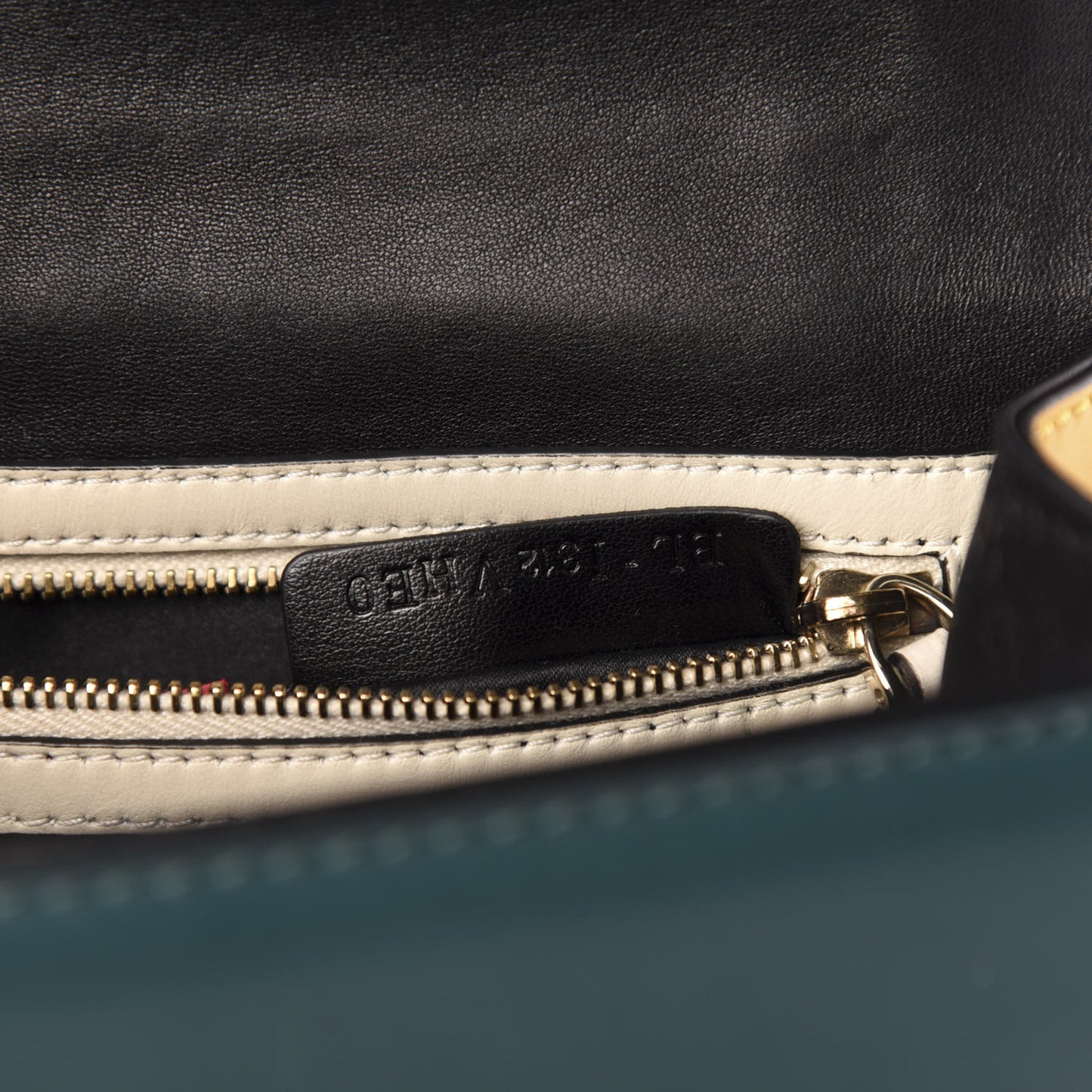 Vitello Small Glam Lock Rockstud Flap Multicolor