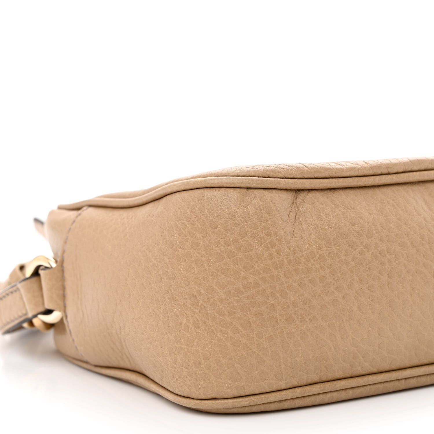 Gucci Pebbled Calfskin Small Soho Disco Bag Camelia 9 of 10