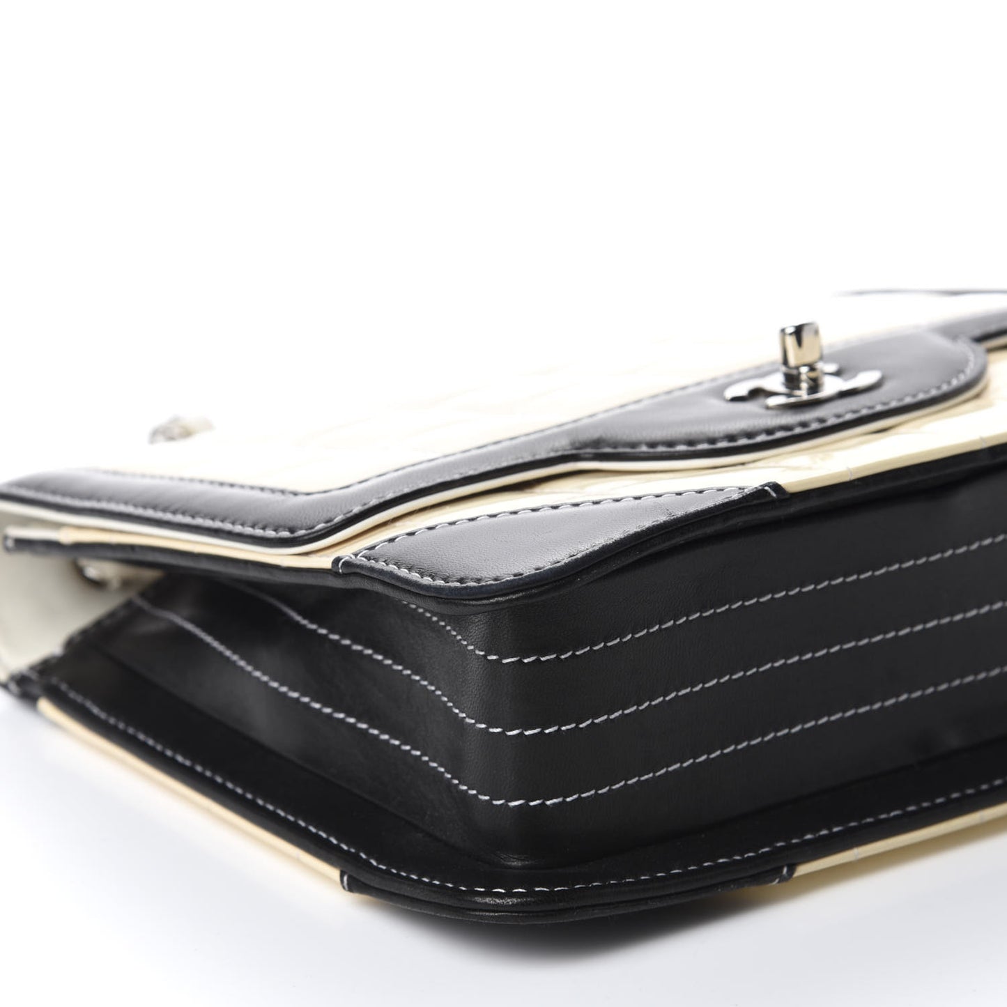 Lambskin Patent Chocolate Bar Flap White Black