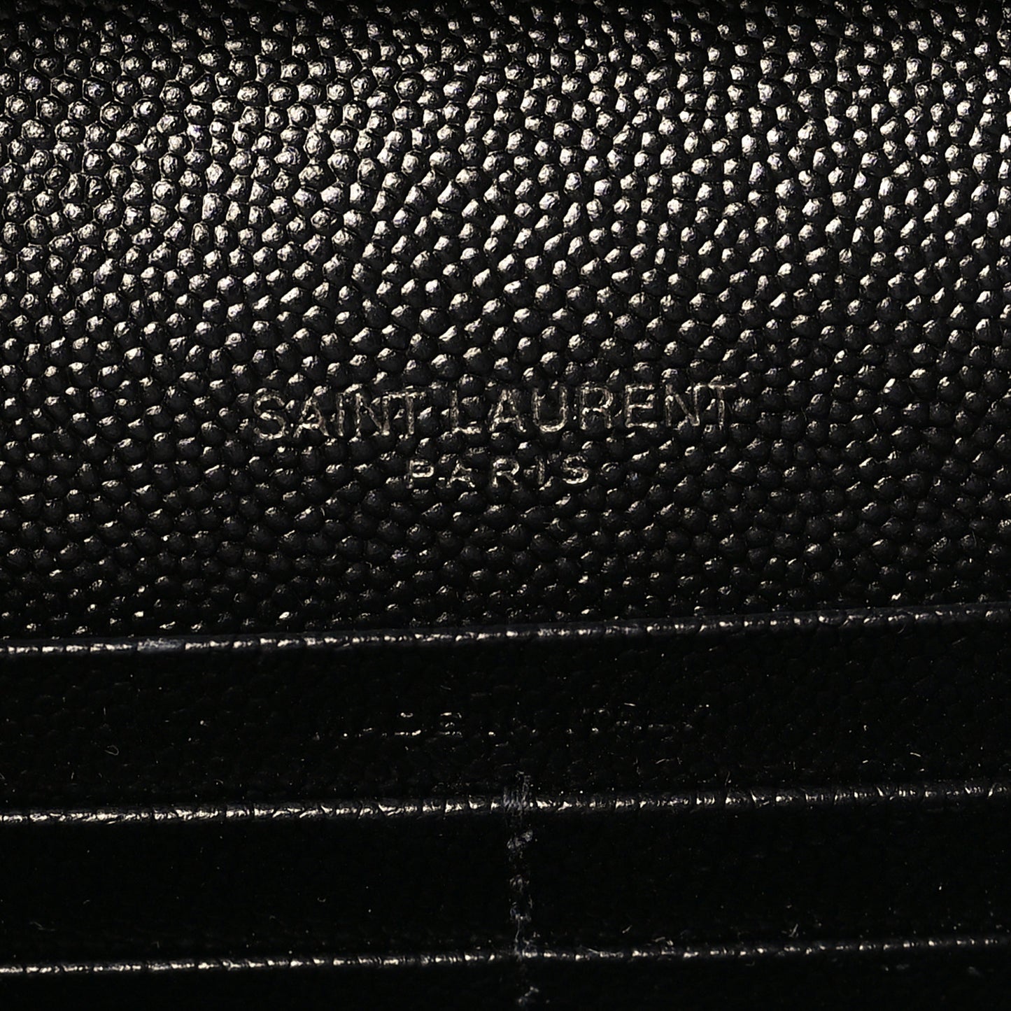 Grain De Poudre Matelasse Chevron Monogram Monochrome Chain Wallet Black