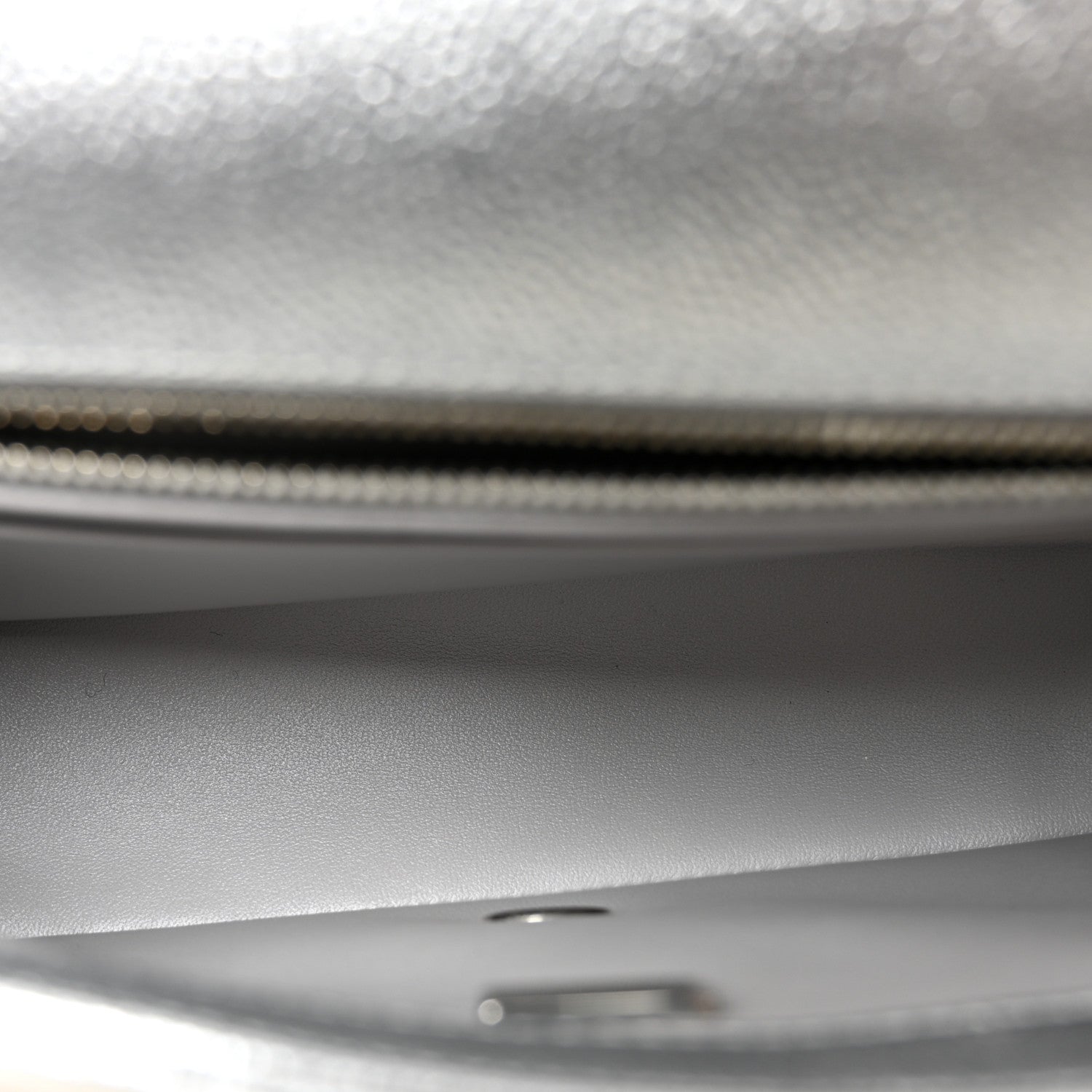 Chanel Metallic Caviar Quilted Medium CC Slide Flap Silver Silver 5 of 11