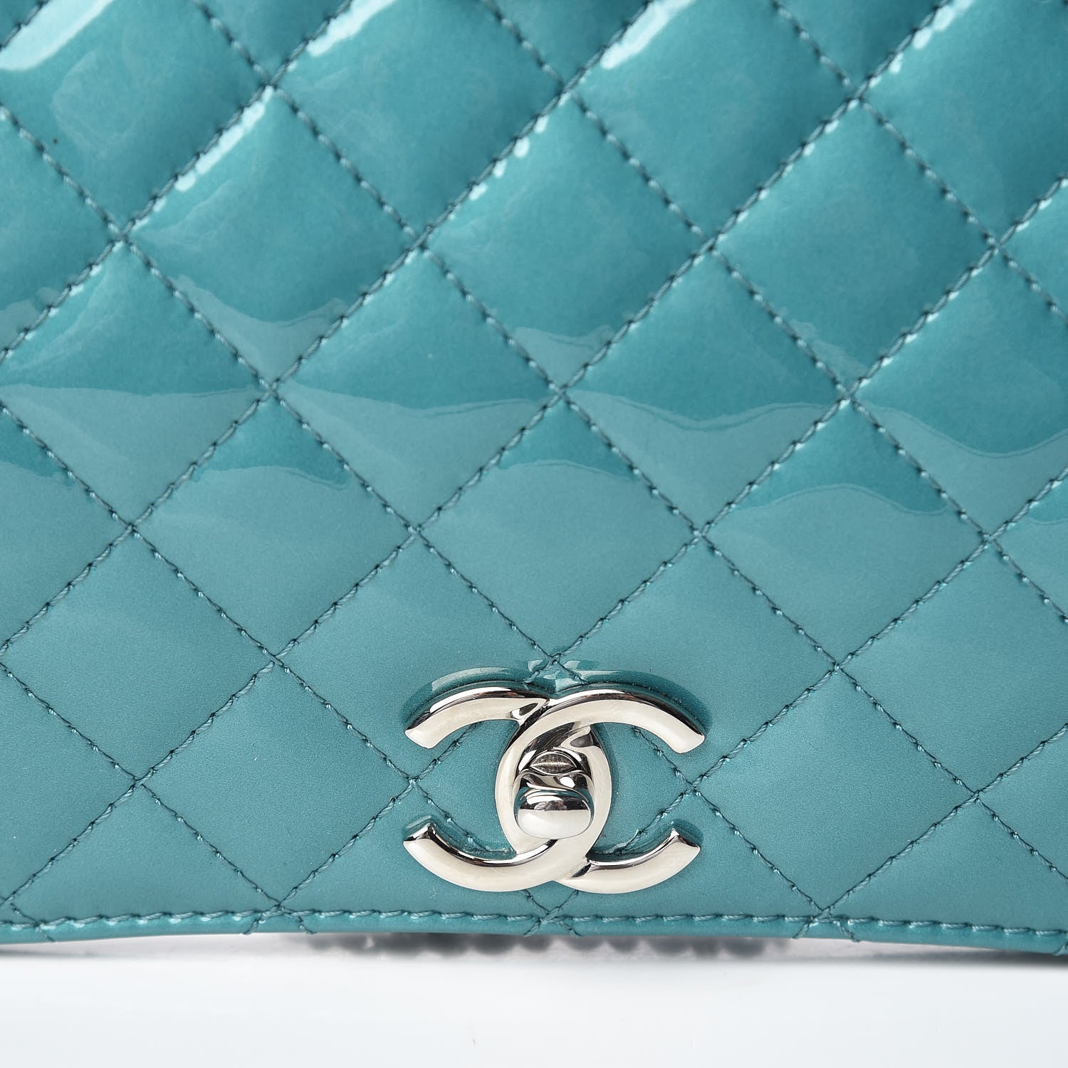 Chanel Patent Quilted Clutch Flap Green 9 of 11