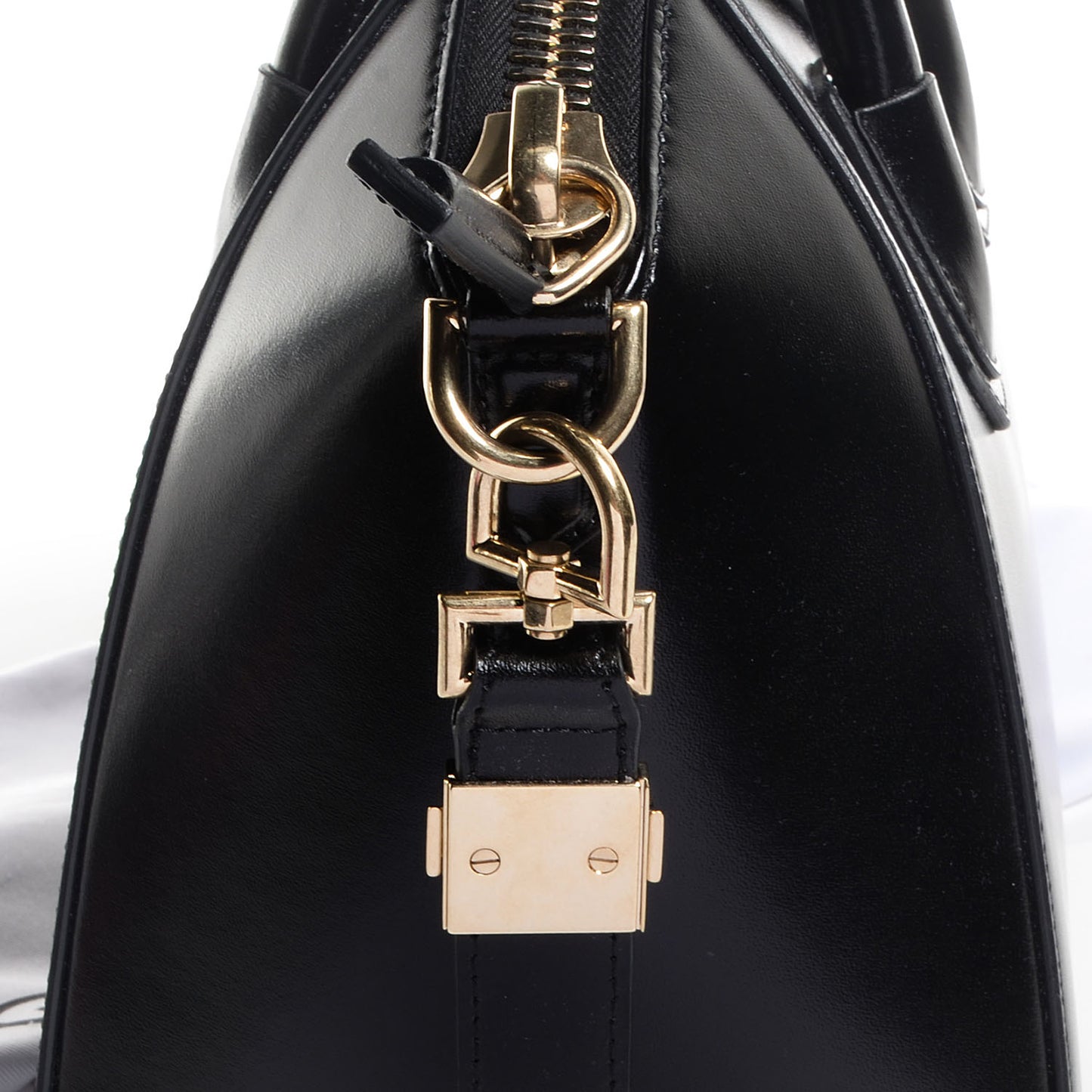 Shiny Lord Calfskin Small Antigona Black