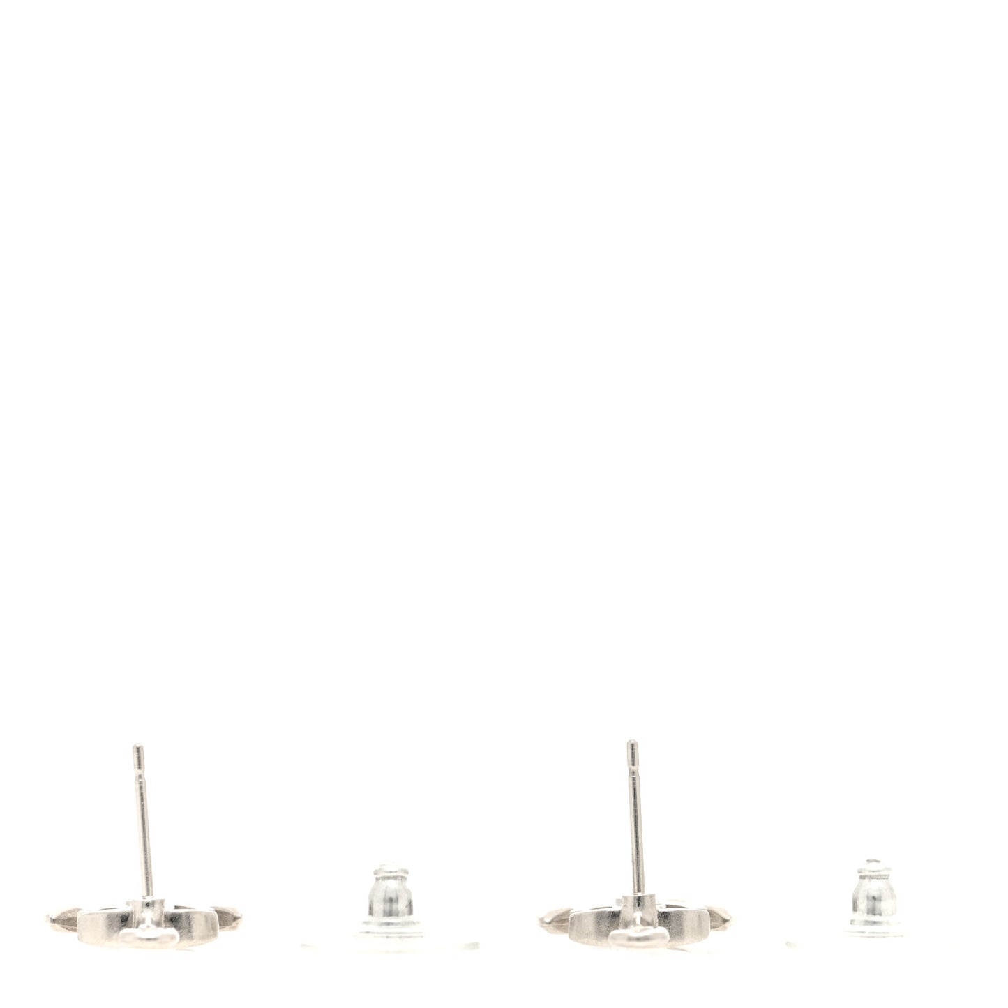 Metal Anchor CC Earrings Silver
