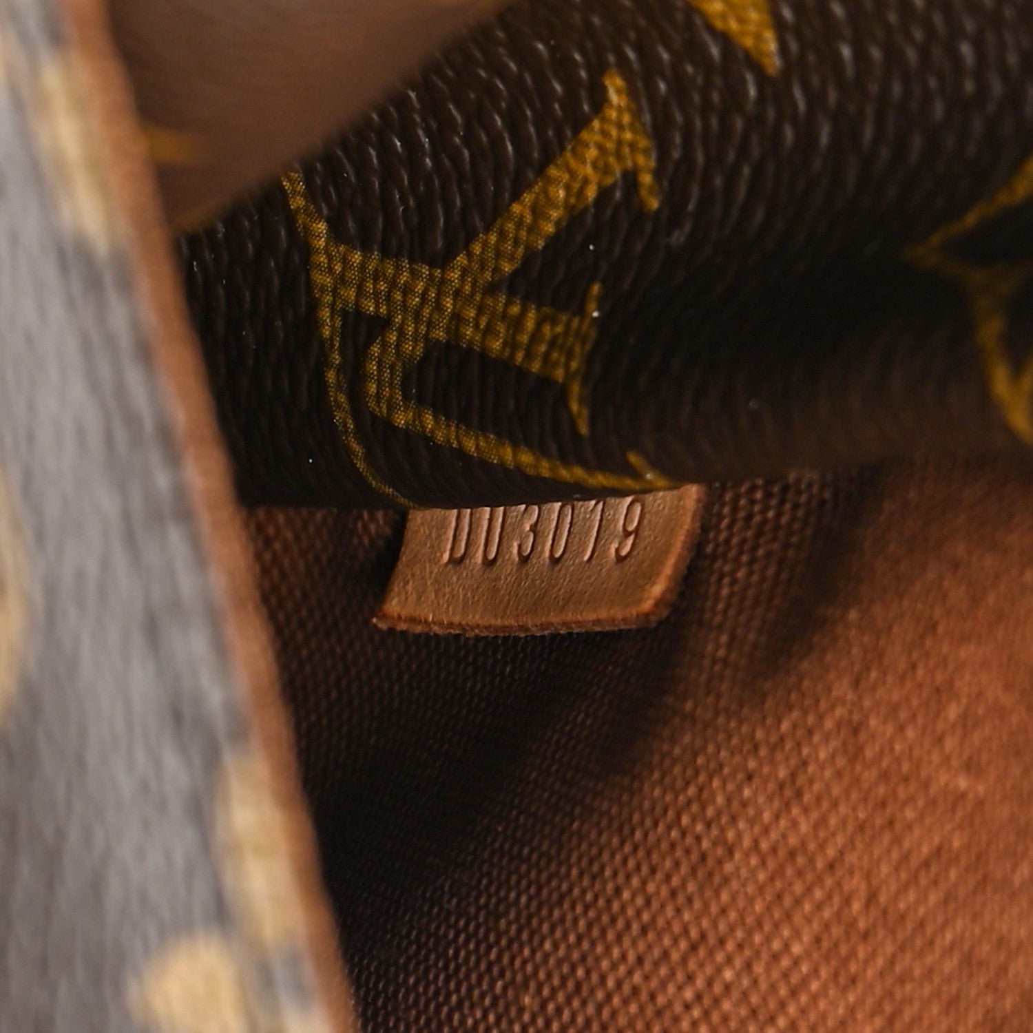 Louis Vuitton LOUIS VUITTON Monogram Totally PM 7 of 15
