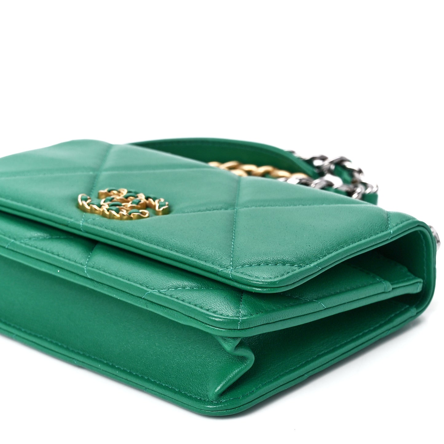 Shiny Lambskin Quilted Chanel 19 Wallet On Chain WOC Green