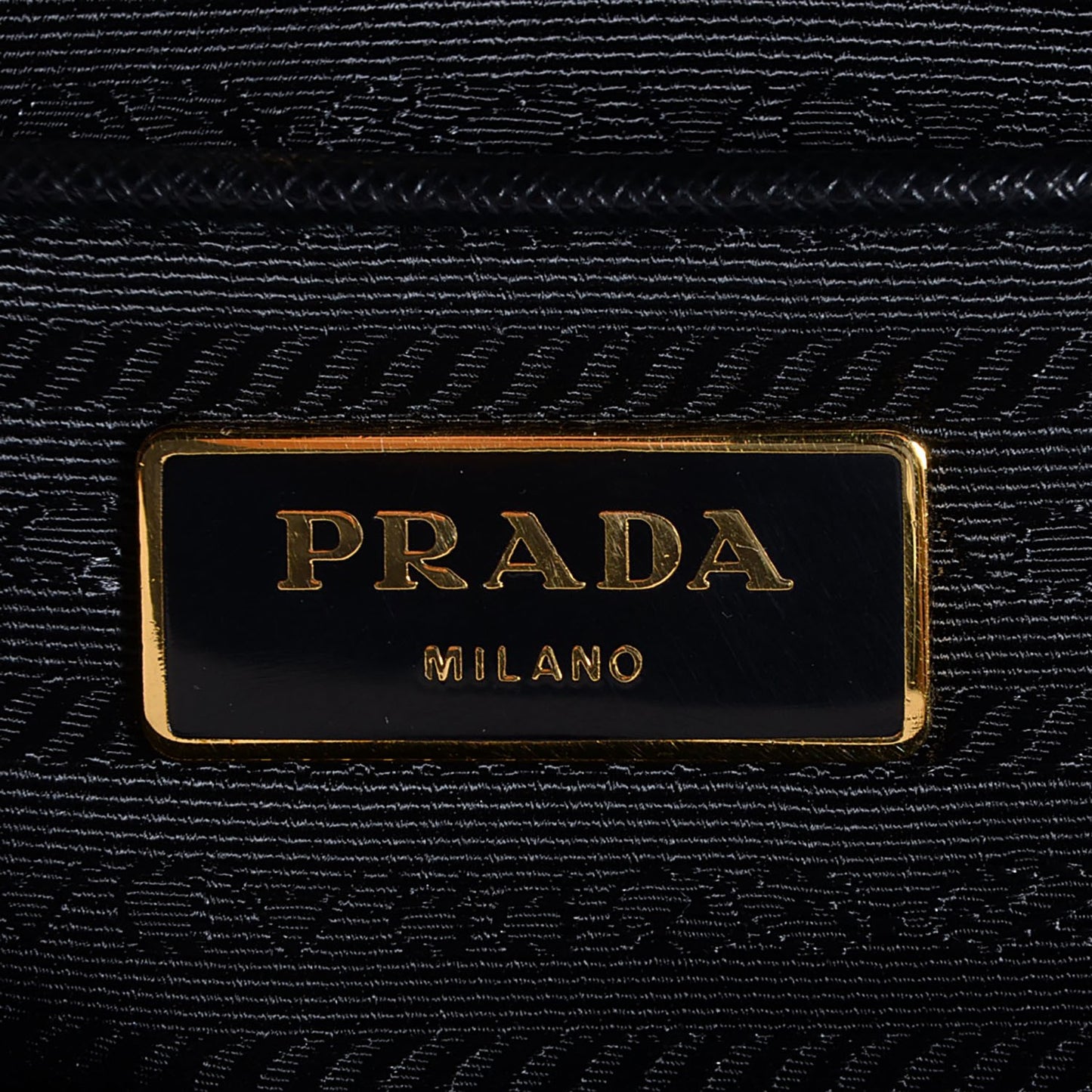 Saffiano Lux Medium Promenade Tote Black