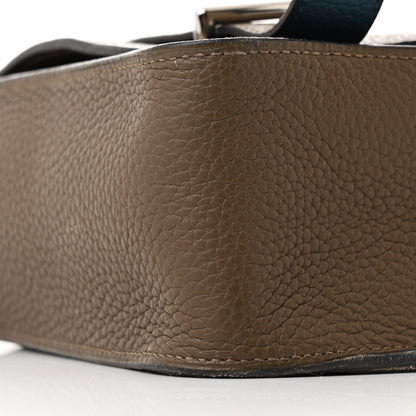 Hermes Taurillon Clemence Verso Steve Caporal Messenger Cacao Bleu Izmir 9 of 17