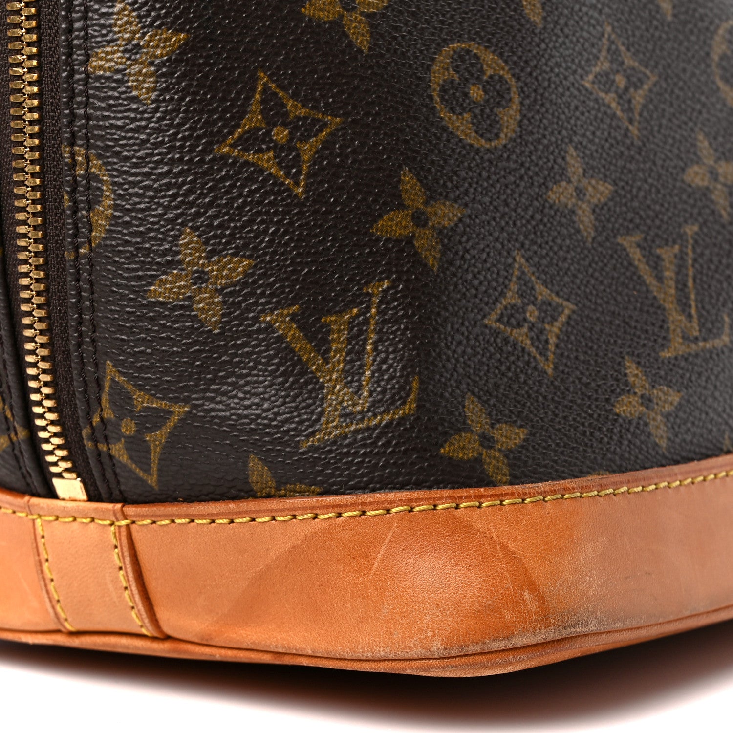 Louis Vuitton Monogram Alma PM 13 of 14