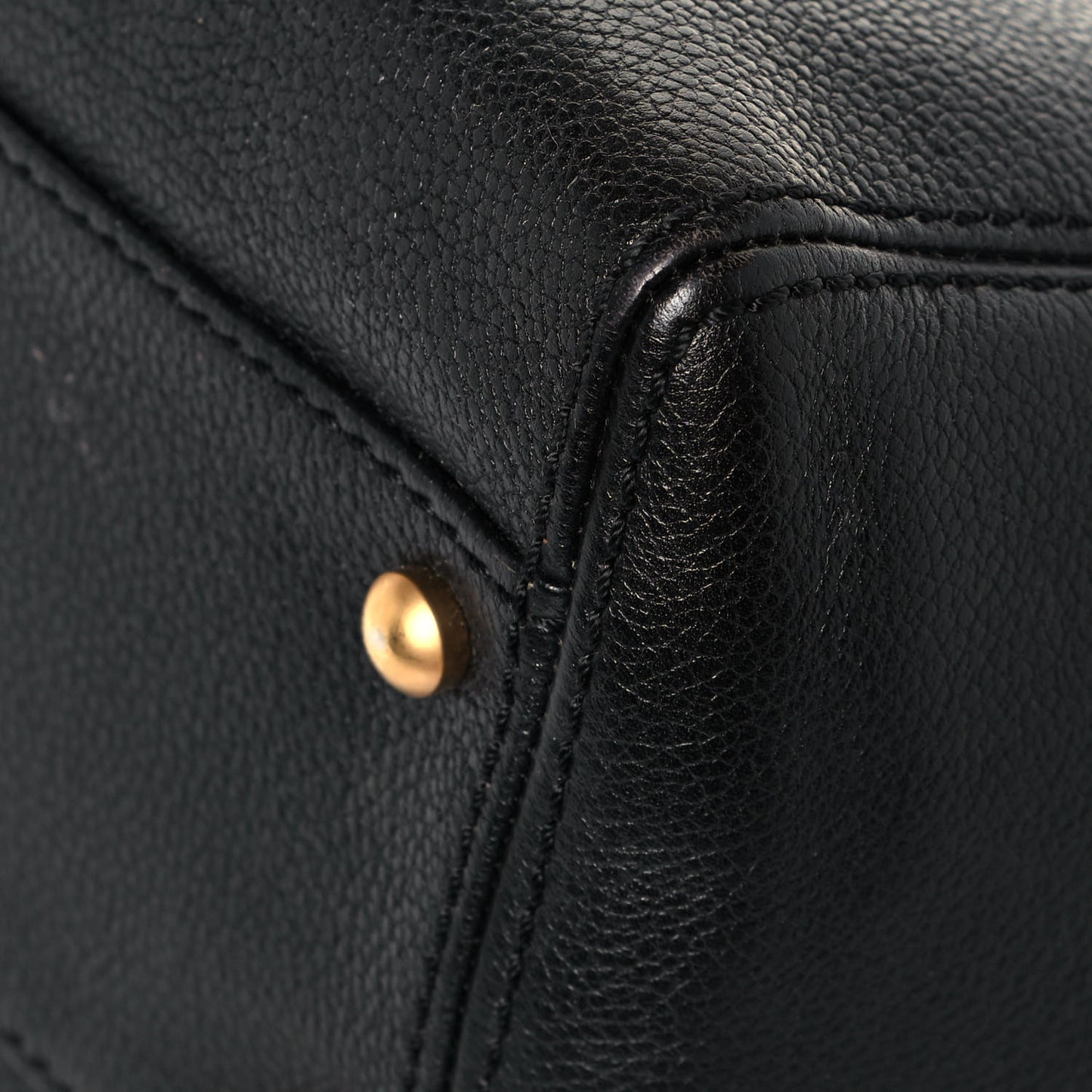 Grained Calfskin CC Shoulder Bag Black