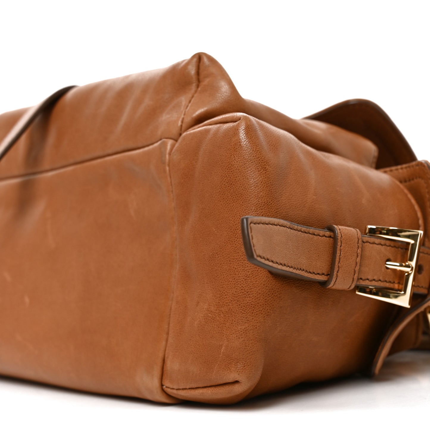 Nappa Medium Explore Shoulder Bag Caramel