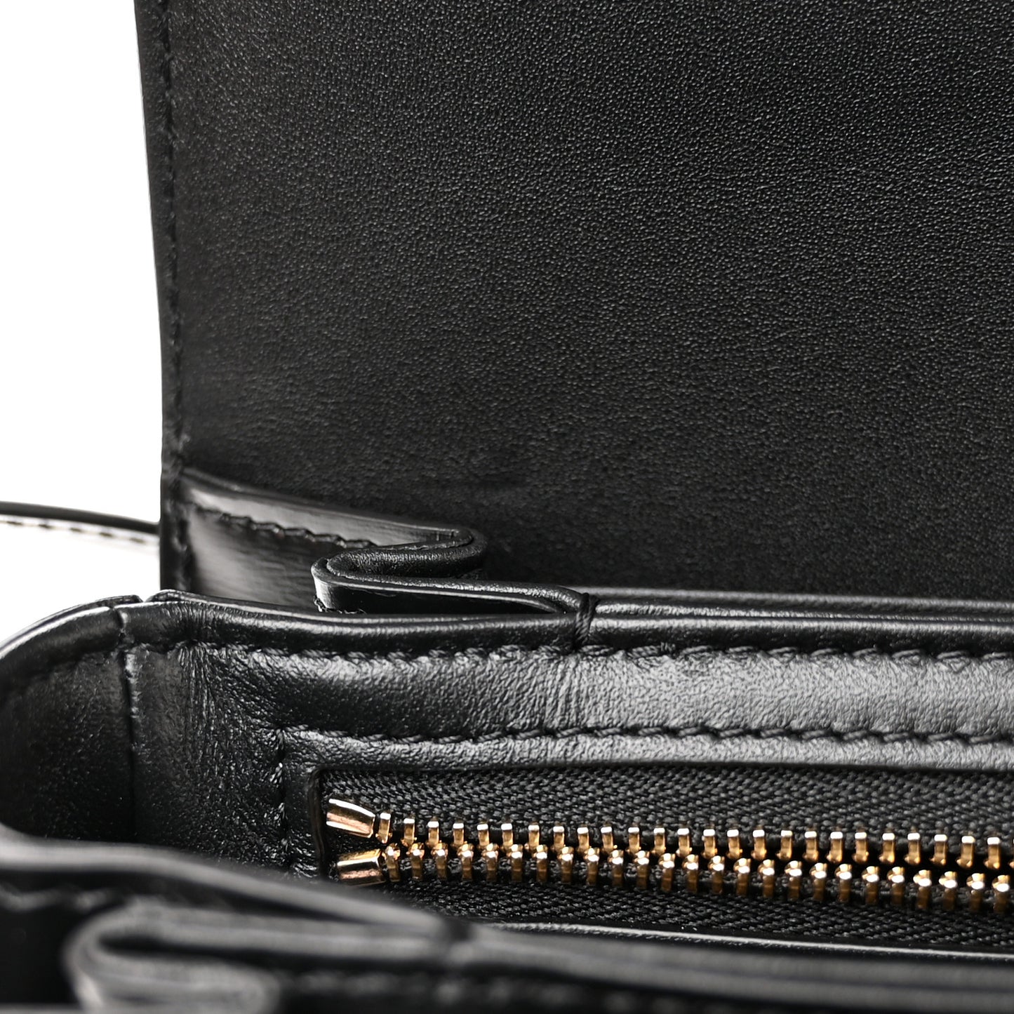 Shiny Calfskin Medium Triomphe Black