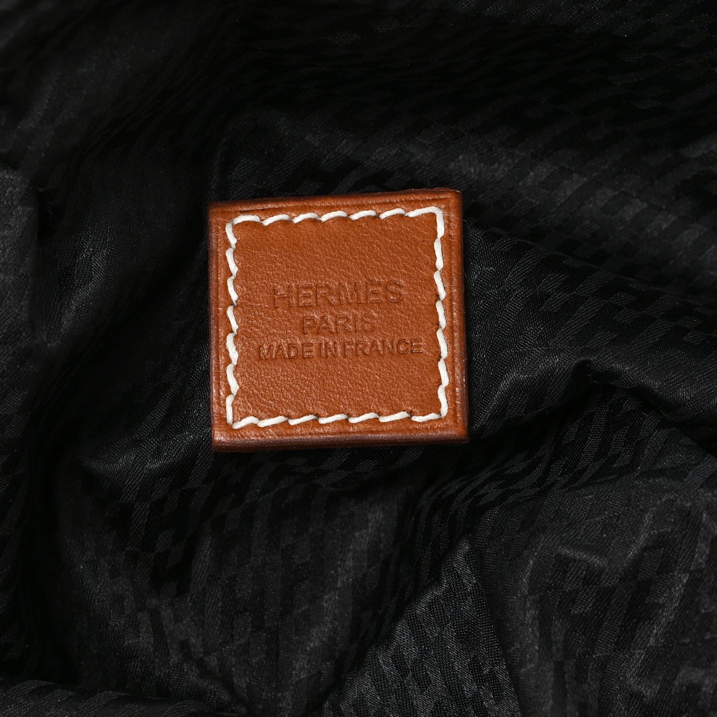 Technical Silk H en Bias Travelsilk Cube PM Black