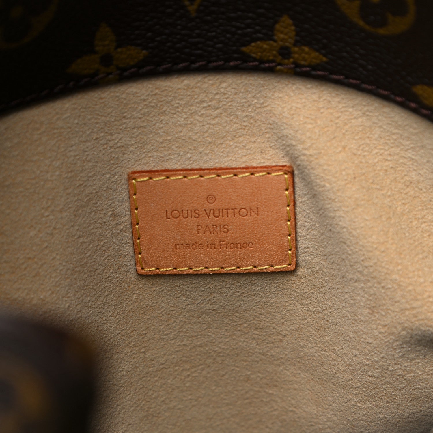 Louis Vuitton Monogram Artsy MM 5 of 12
